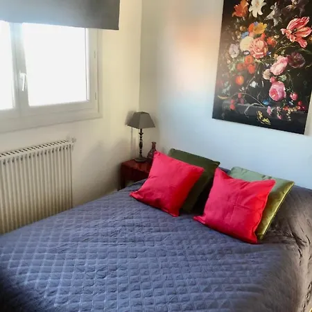 Apartament Lapartchallandais *